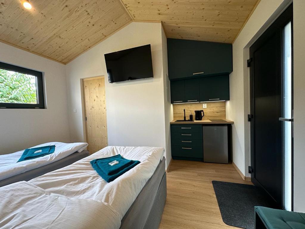 Pension Skylark Pardubice Exterior photo