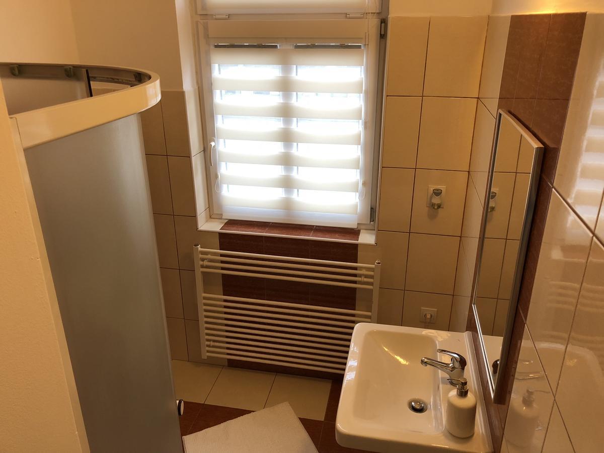 Pension Skylark Pardubice Exterior photo